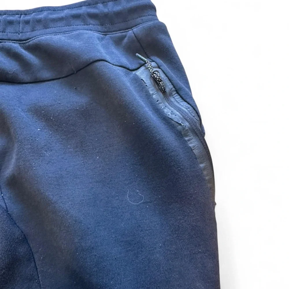 Nike Men’s Tech Fleece Black Jogger Pants‎ Size Small